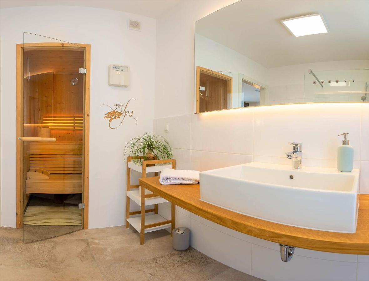 Alpine Appartement Top 2 By Aa Holiday Homes Tauplitz Bagian luar foto